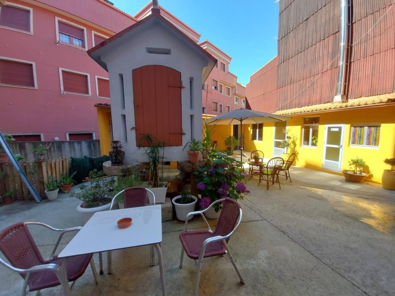 Apartamento Centrico Cerca De La Playa Bueu Exterior foto